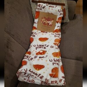 Fun and Rare Pumpkin Pie Blanket-NWT